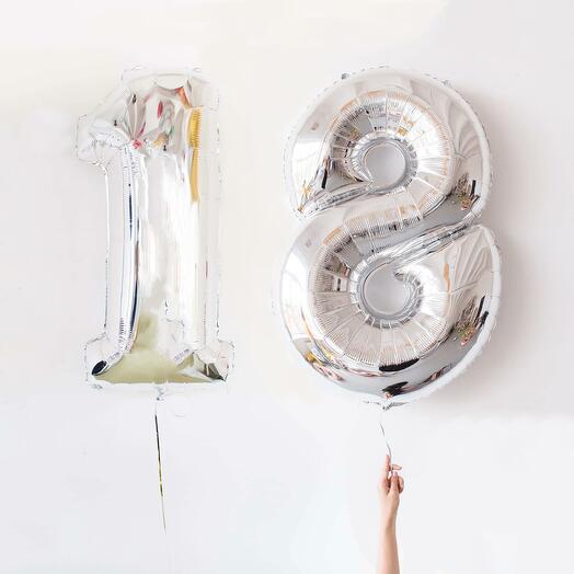18 Number Silver Foil Balloons