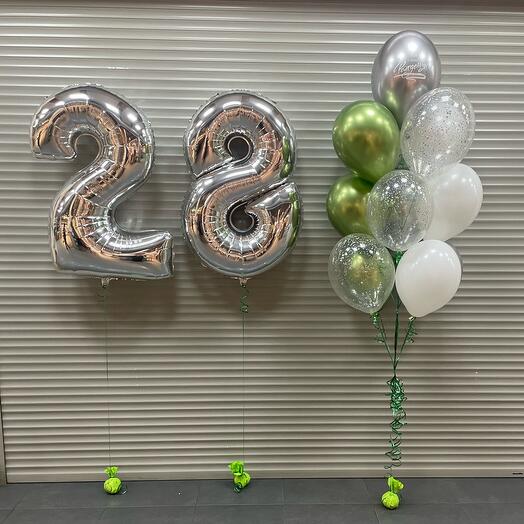 28 Number Foil with Balloons Bouquet
