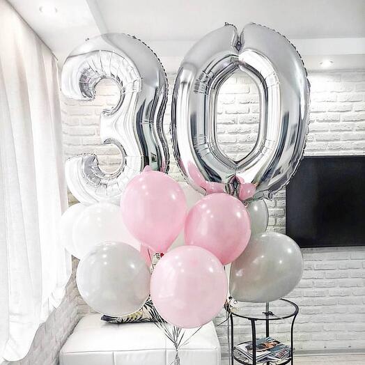 30 Number Foil Balloon with Latex Bouquet