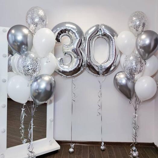 30 Number Silver Foil With Latex Balloon Bouquet