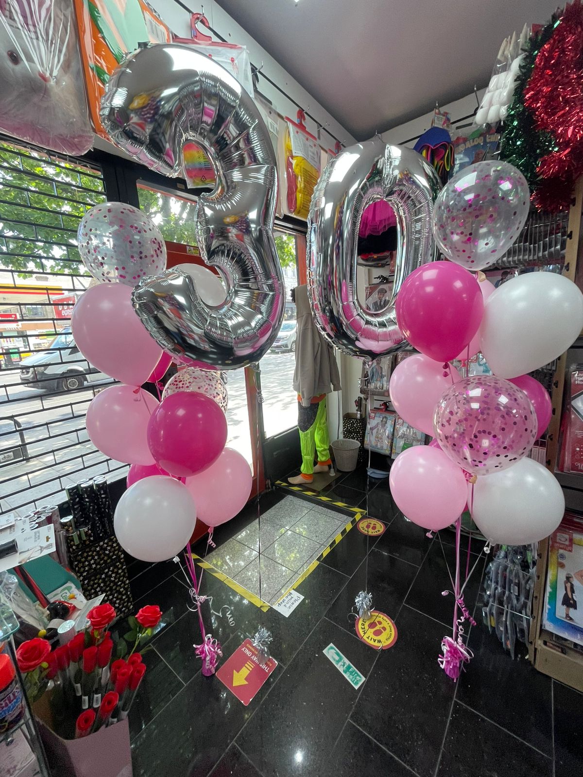 30 Number Foil Balloons with Latex Balloons Bouquet