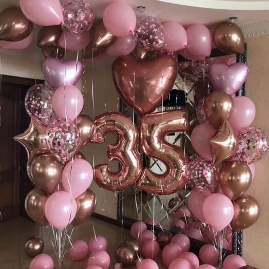 35 Number Foil Balloon with Balloon Bouquet and Ceiling Balloon