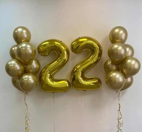 Gold balloons with the Gold number '22'