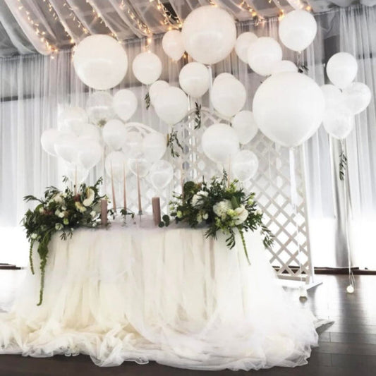 Halll Decoration with White Helium Balls