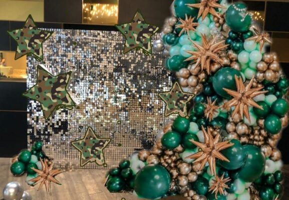 Green Balloon Garland with Star Photo Zone