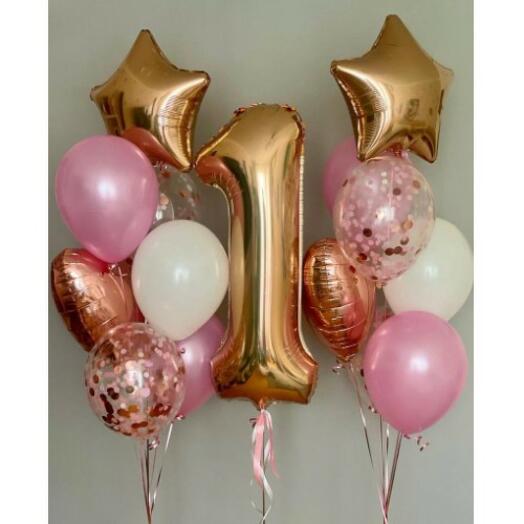 1st  Birthday with Heart and Star Foil Balloons bouquet.