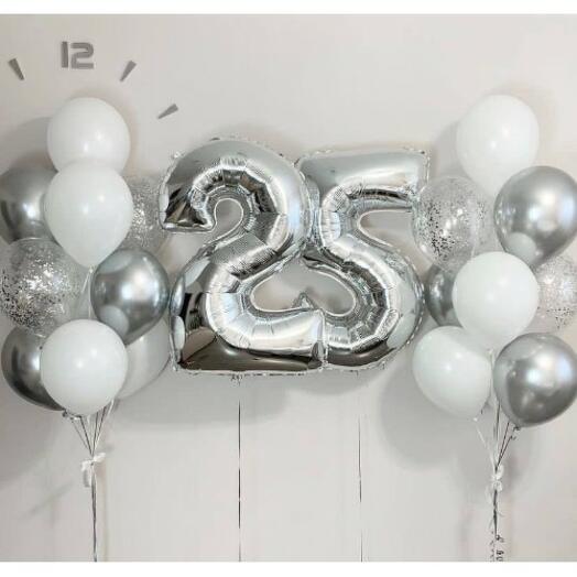 Number 2 & 5 Foil Balloons with  Latex Balloons clusters