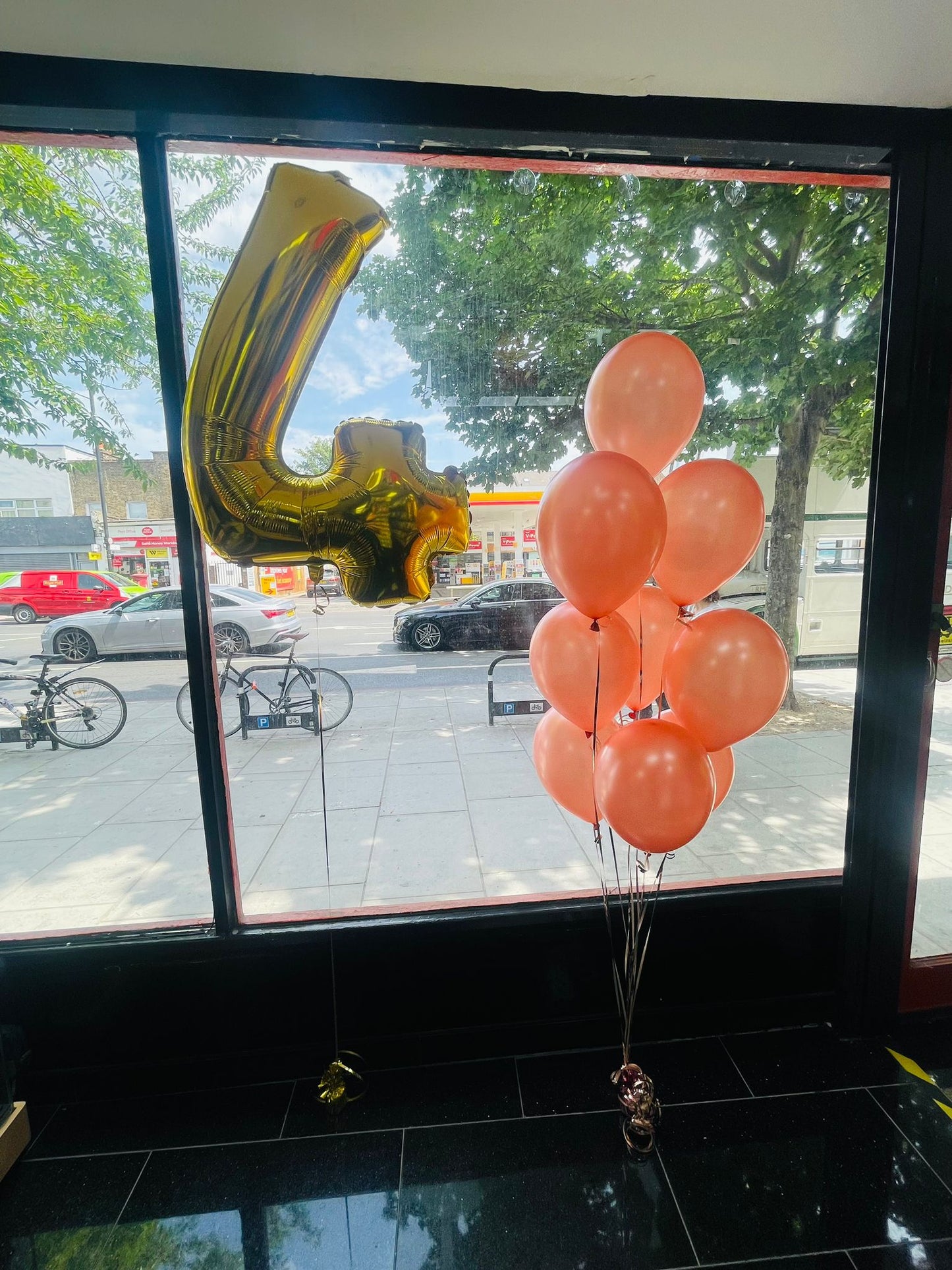 4 NUMBER FOIL AND LATEX BALLOONS BOUQUET